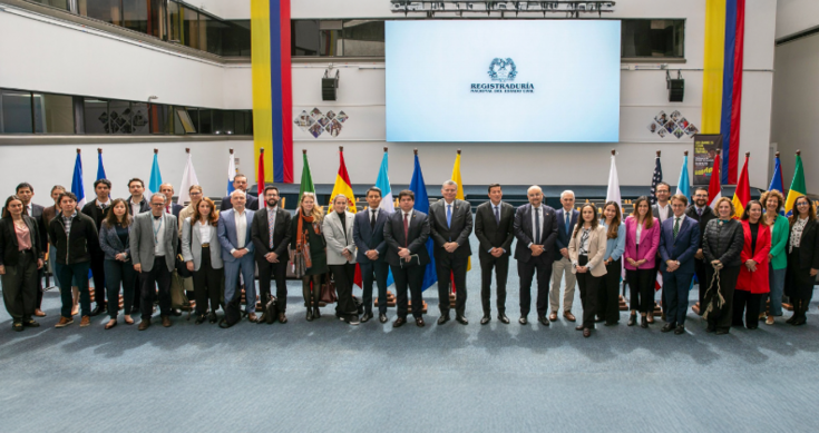 Cuerpo diplomático y comunidad internacional asistente, entre ellos Hanns Seidel Stiftung Colombia 
