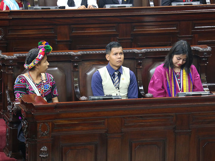Miembros participantes del Parlamento Juvenil de Guatemala 2018.
